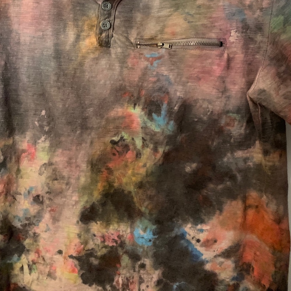 Tye dye shirt - Picture 2 of 3